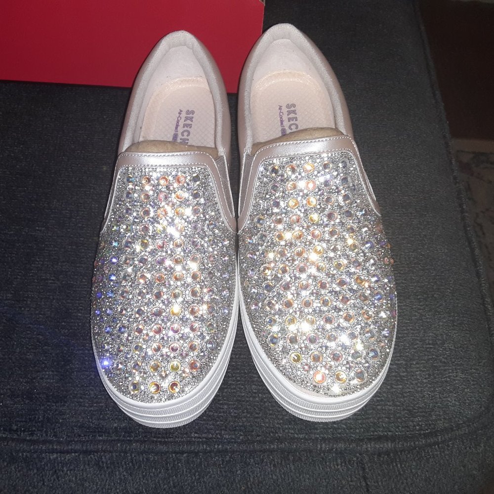 Skechers Street Shoes "Eye Candy"